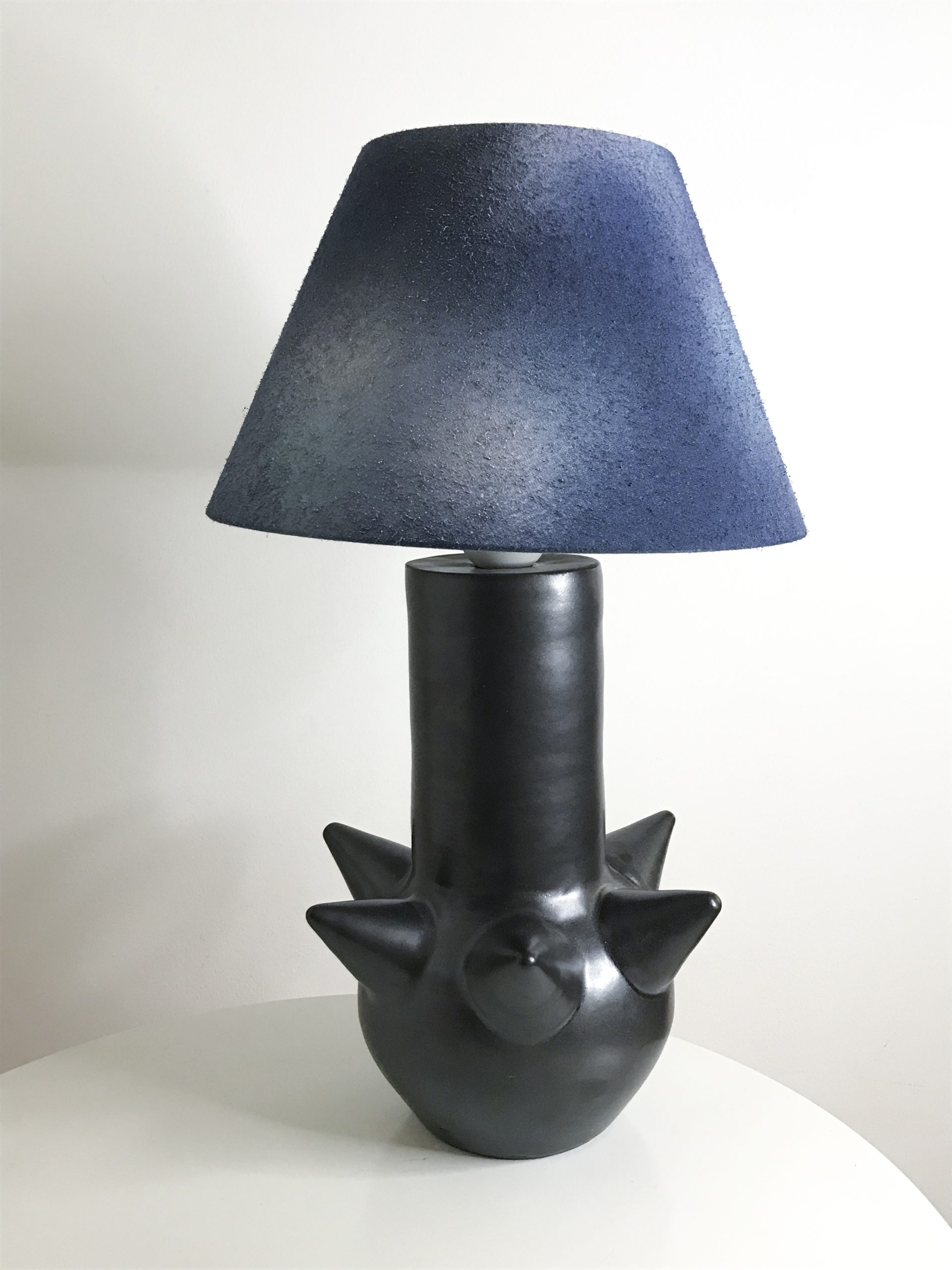 Lampe pic noir mat abat jour custum