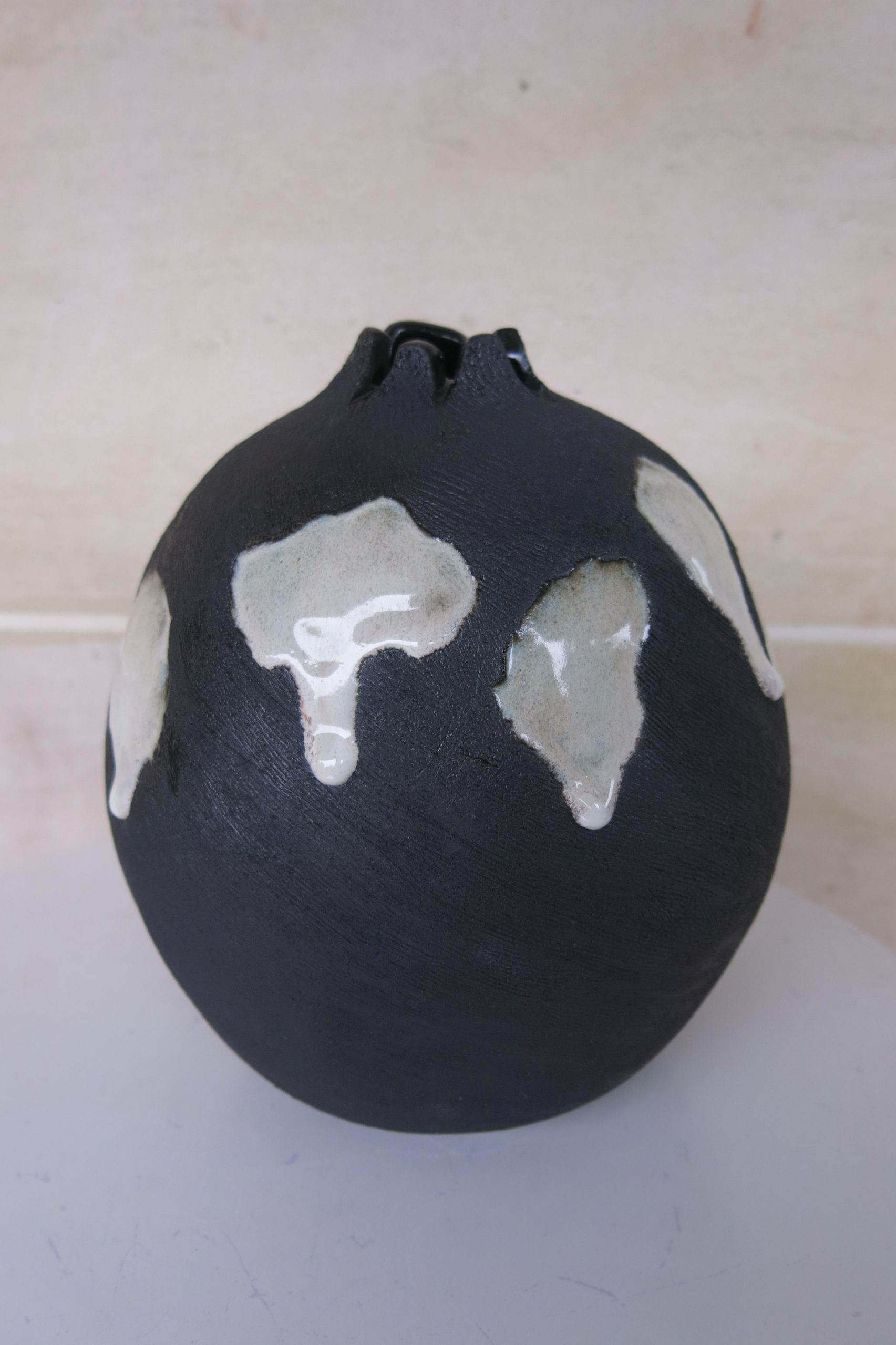 TL-Vase-1