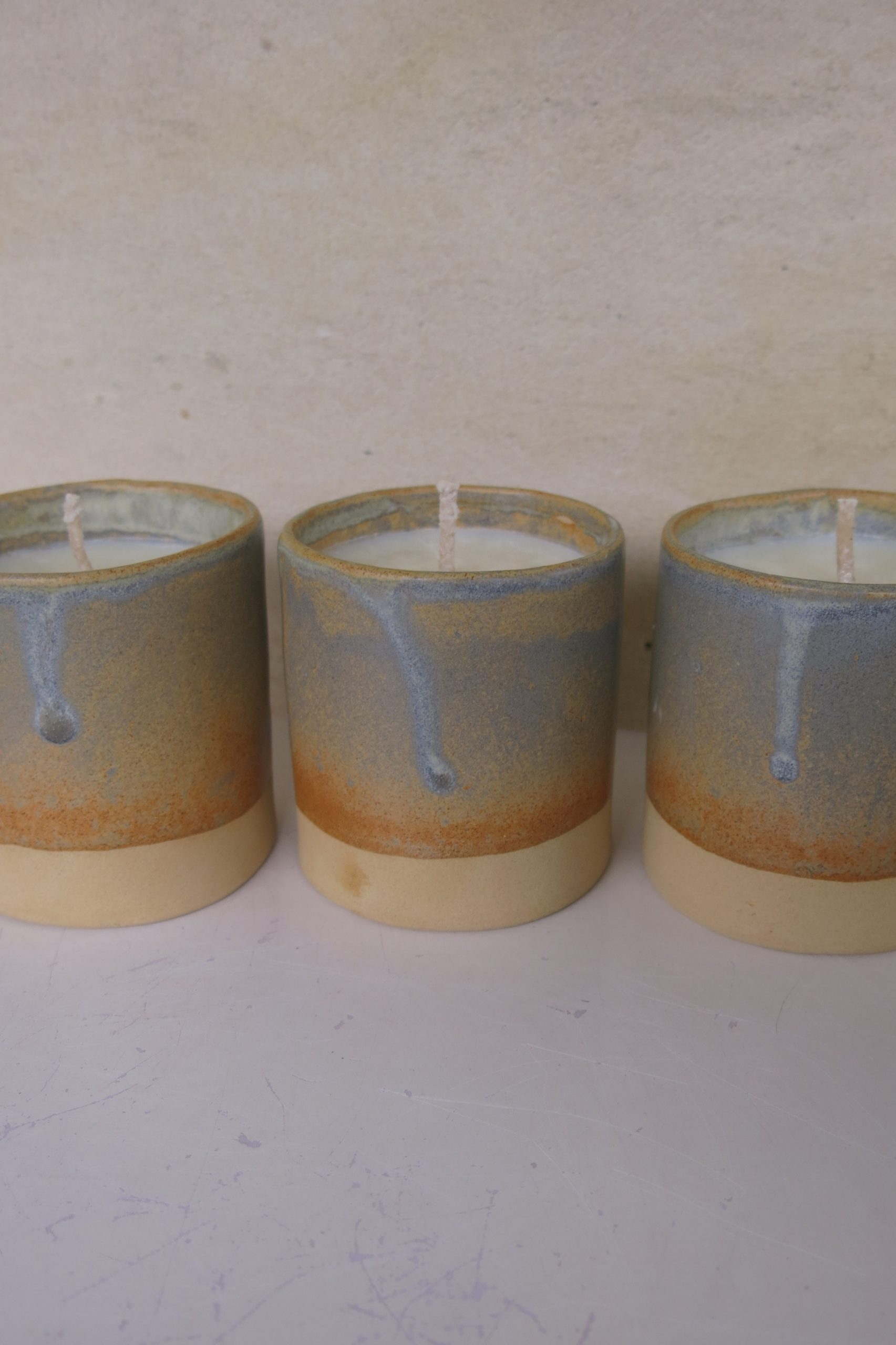3-Bougies-Gris-Beige-Cire