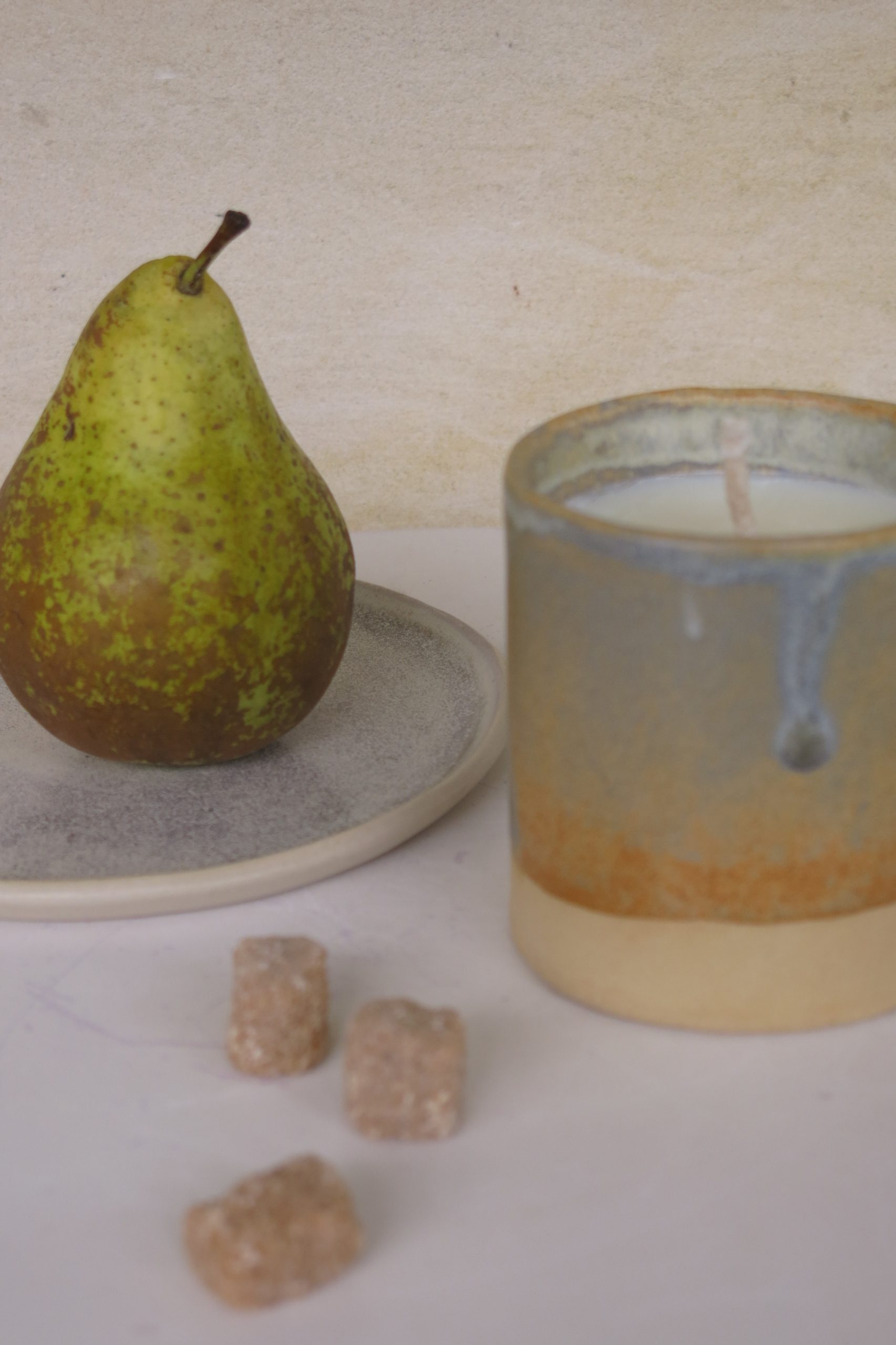 Bougie-Gris-Beige-Cire-Compo